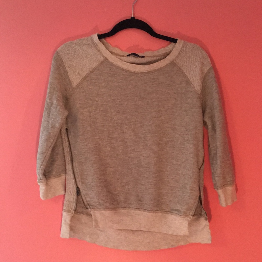 3/4 sleeve sweater